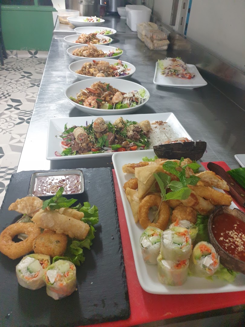 Kin khao Thai Street Food · Photos 6